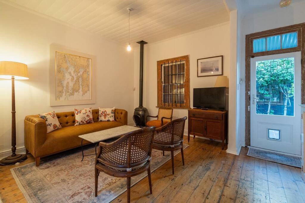 Snug Haven Apartment Cape Town