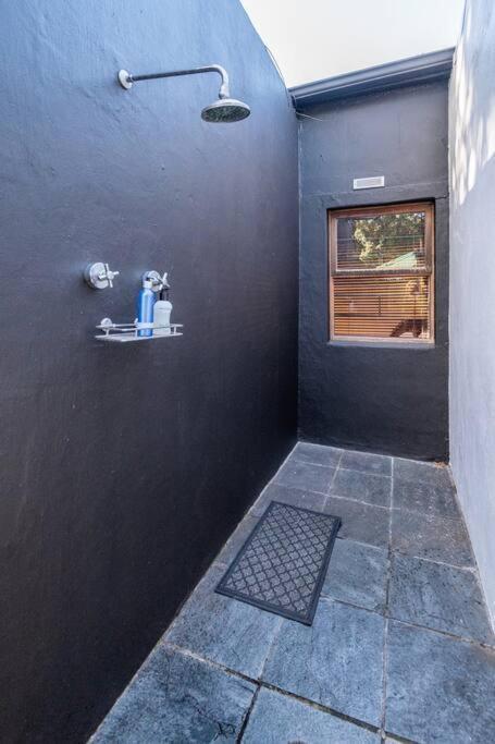 Snug Haven Apartment *